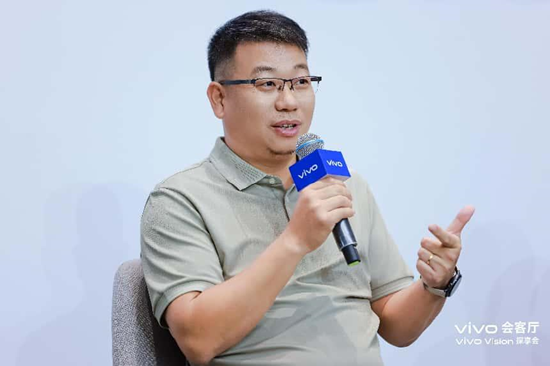 vivo执行副总裁、首席运营官、vivo中央研究院院长胡柏山