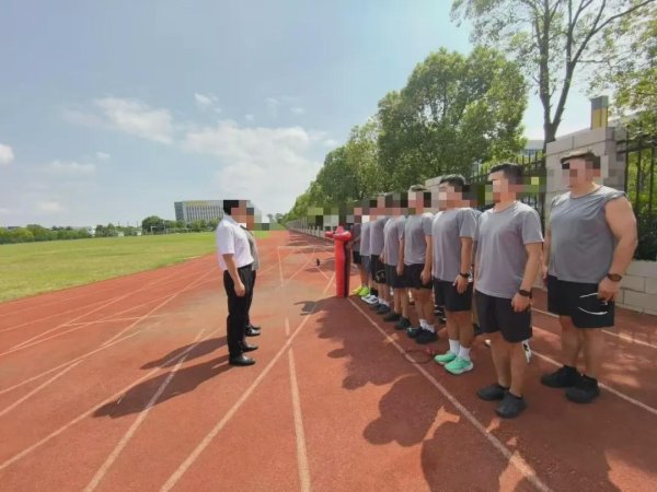 十大配资软件公司 南航一员工参加3000米考核后猝死，医院回应：单位和家属已到场，正按程序处理