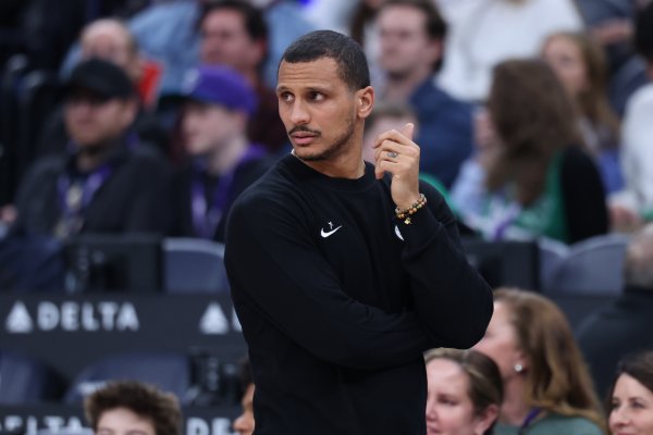 实盘配资网眼查 雷吉·米勒：最佳教练我选马祖拉 人们曾以为绿军要打附加赛